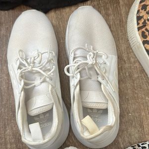 Addidas ortholite tennis shoes